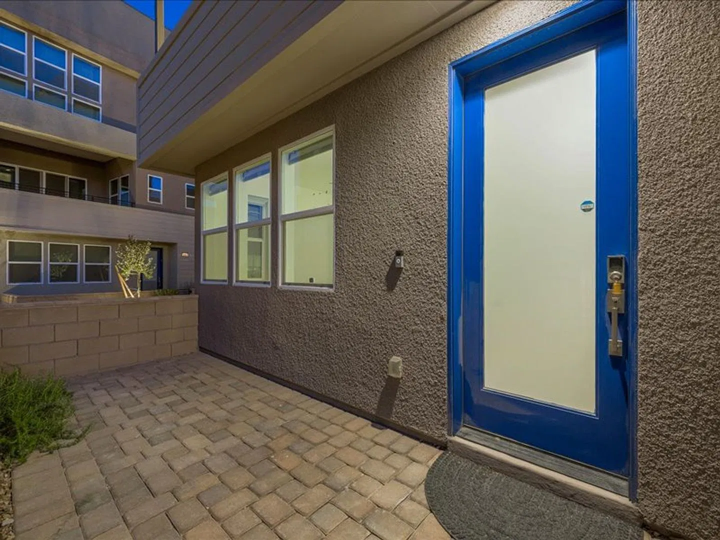 Stunning Toll Brothers Town Home in Inspirada with Rooftop Deck! — Photo 4