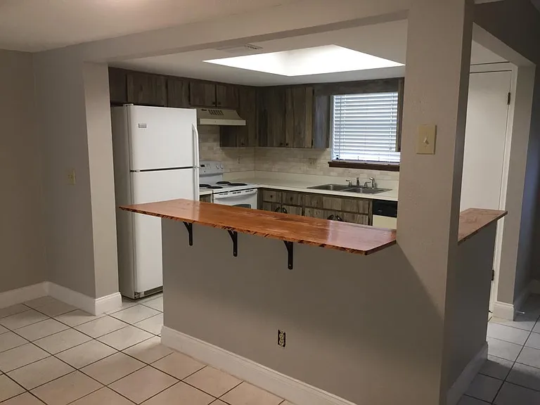 5310 Bradbury Ct — Photo 14