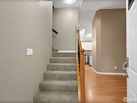 3rd image of 14012 Meadowlark Drive NW