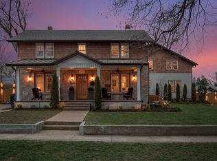 711 W Central Ave, Bentonville, AR 72712