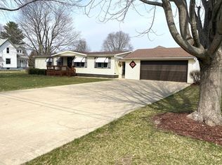 1001 W Farnham St, Princeton, IL 61356