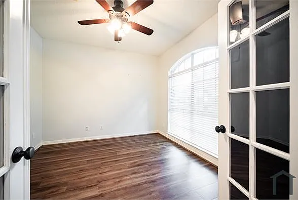 5810 Misty Island Ct — Photo 5