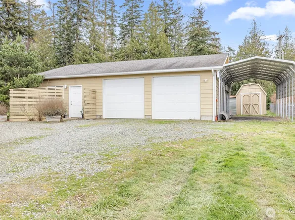 40 Sunshine Plaza, Sequim, WA 98382