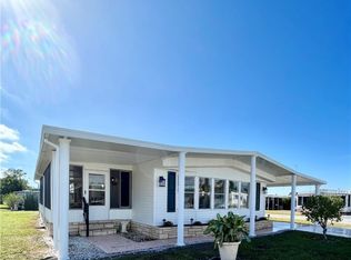 500 Pine Tree Ct, North Fort Myers, FL 33917