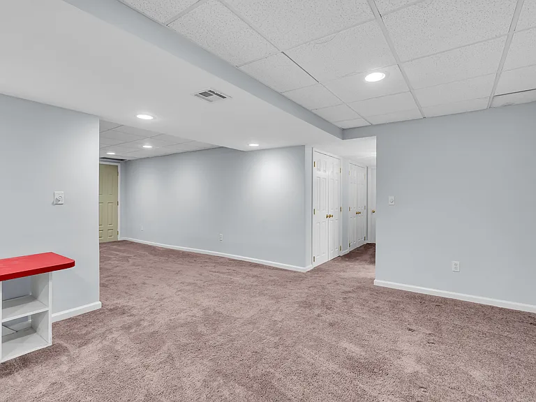 333 Nighthawk Ln — Photo 41