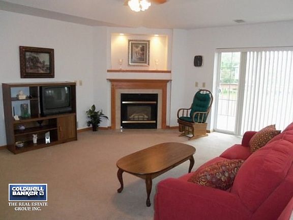 Living Room with Tray Ceiling