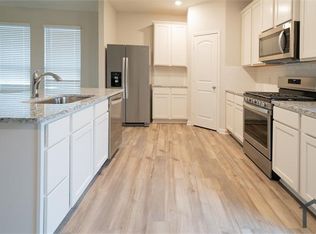 2104 Yarbrough Dr, Anna, TX 75409