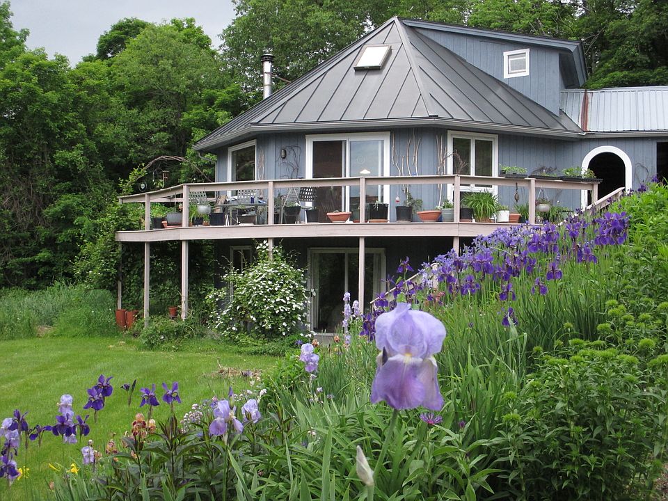 the house faces south