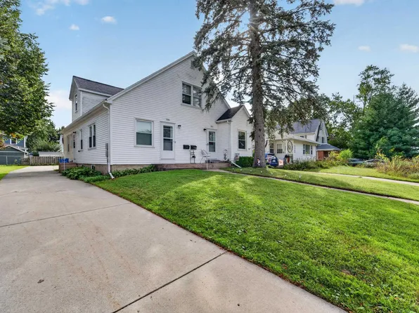 7205-7207 University Ave, Middleton, WI 53562