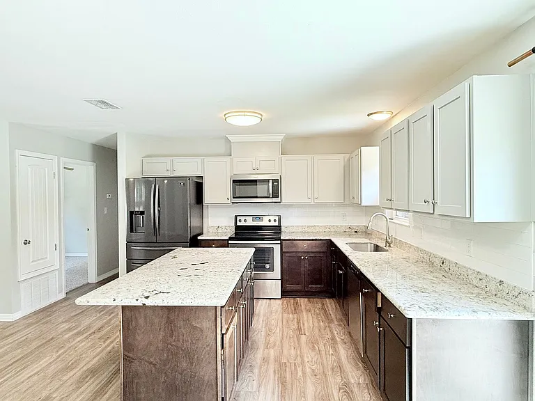 6831 Saufley Pines Rd — Photo 4