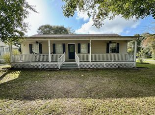 1949 Pascagoula St, Pascagoula, MS 39567