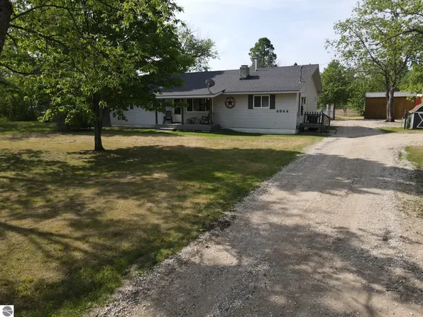 4844 E Doerr Rd, Mancelona, MI 49659