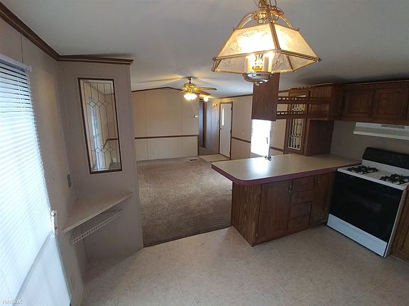 3rd image of 78 Apple Ln