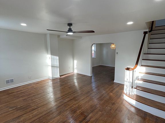 2nd image of 519 W 38th St