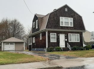 447 New Boston Rd, Fall River, MA 02720