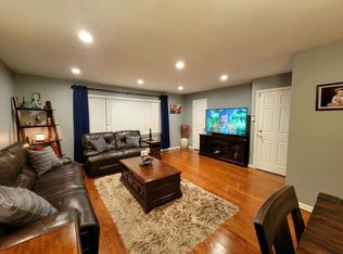 90 Manchester Pl FLOOR 2, Newark, NJ 07104