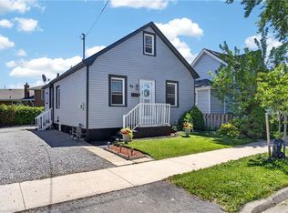 88 Page St, Saint Catharines, ON L2R 4A9