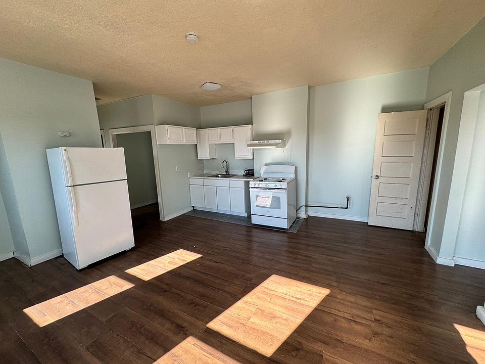 2nd image of 91 Barbour St #91C