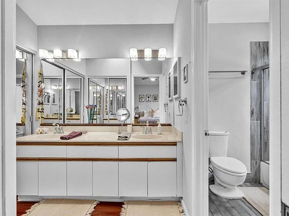 5th image of 5522 Croydon Ct