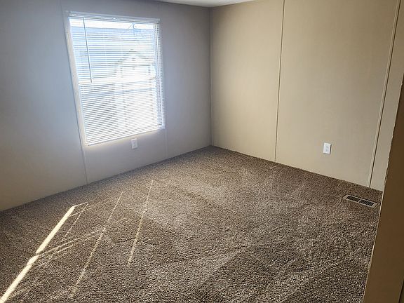 2nd image of 1059 Wheatridge Ct
