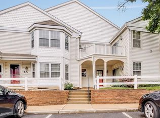 47 Tulip Ln, Freehold, NJ 07728