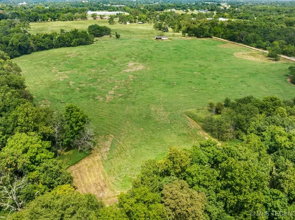 19800 Dawn Hill East Rd, Gentry, AR 72734