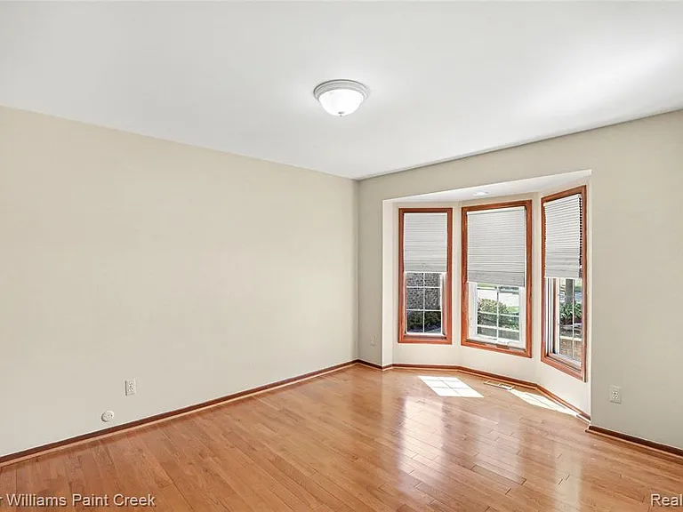 4847 Bayleaf Dr — Photo 14