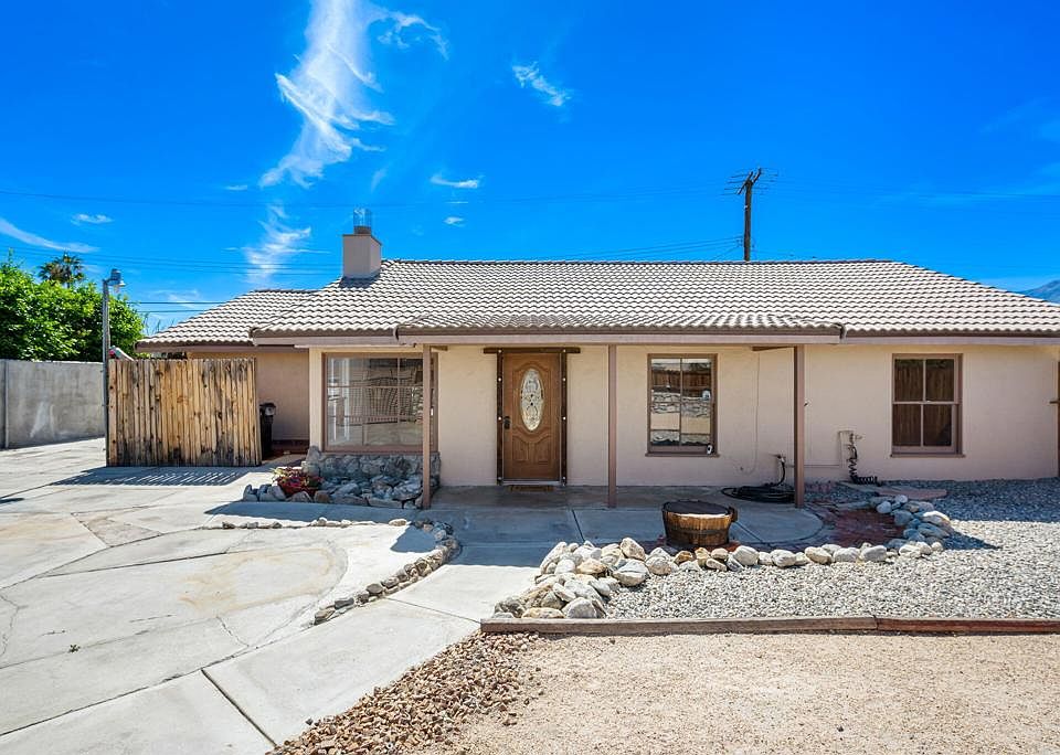 1st image of 3933 E Calle San Antonio