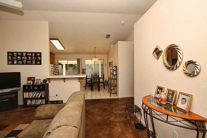1st image of 1415 Larkflower Way