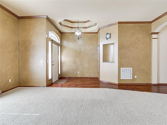 5th image of 12520 S Youngs Pl
