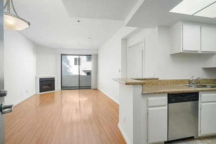 Park Rochester Apartments — Photo 22