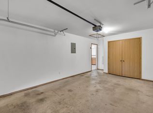 2811 Ridgeview Pl #B, Claremore, OK 74017