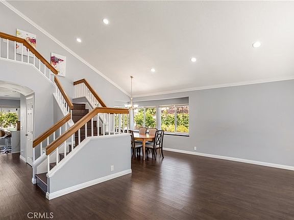 3rd image of 282 Port Royal Way