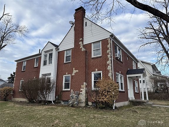 5th image of 302 Fountain Ave