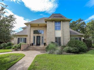 208 Lampwick Cir, College Station, TX 77840