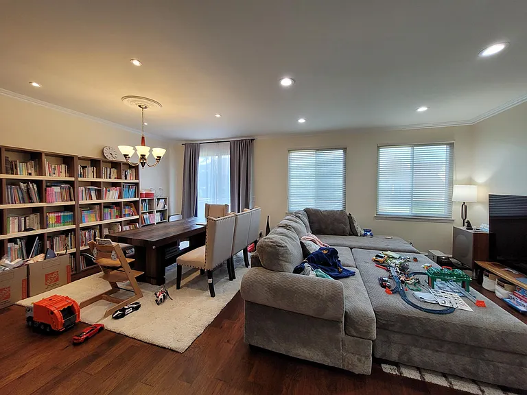 1035 Maya Ct — Photo 15