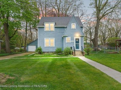 2035 Mary Ave, Lansing, MI, 48910