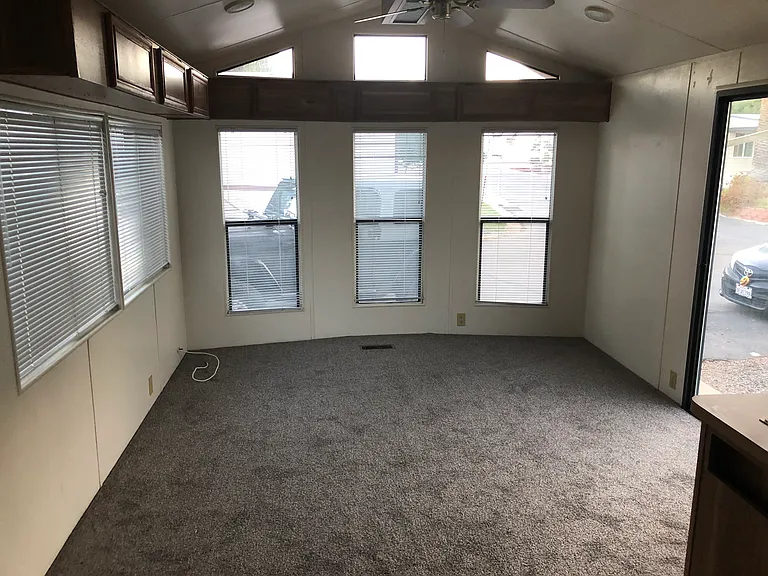 2030 Black Canyon Rd #11 — Photo 2