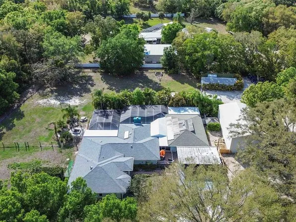 740 ARABIAN CIRCLE, NOKOMIS, FL 34275