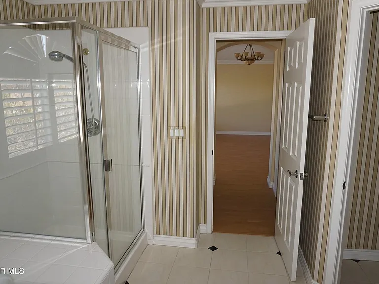2033 Yellowthroat Pl — Photo 16