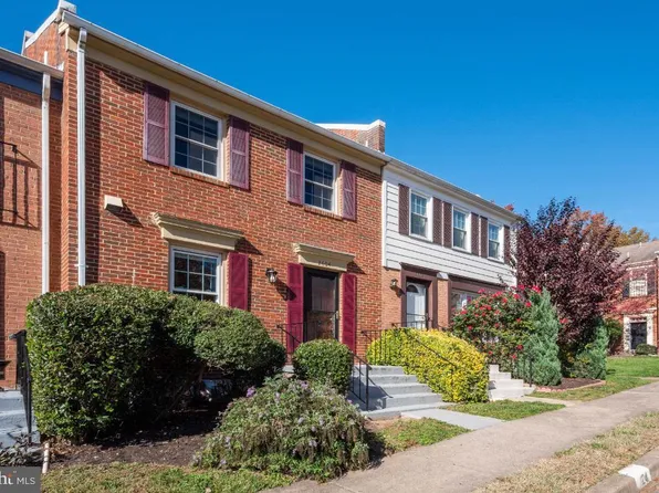 2604 Windbreak Dr, Alexandria, VA 22306