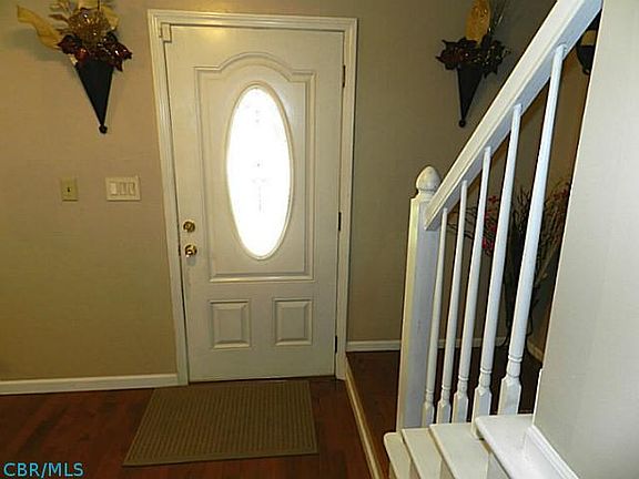 2nd image of 1672 Ringfield Dr