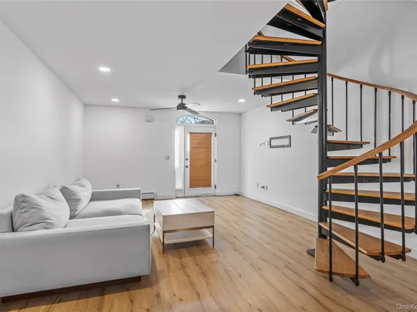 1 Beecher Ln APT C4, Peekskill, NY 10566