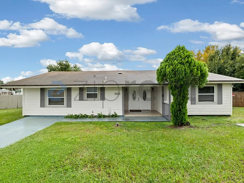 4894 Old Tampa Hwy