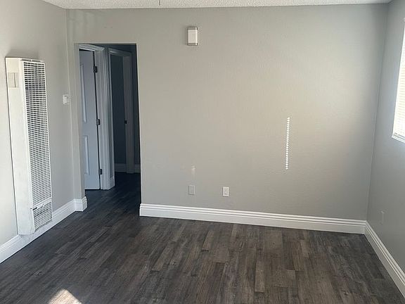 5th image of 10974 S Main St APT 3