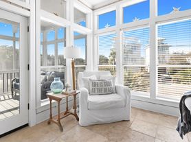 125 Gulf Point Rd, Pt Washington, FL