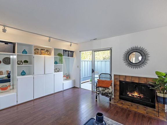 2nd image of 4225 Sea Pines Ct