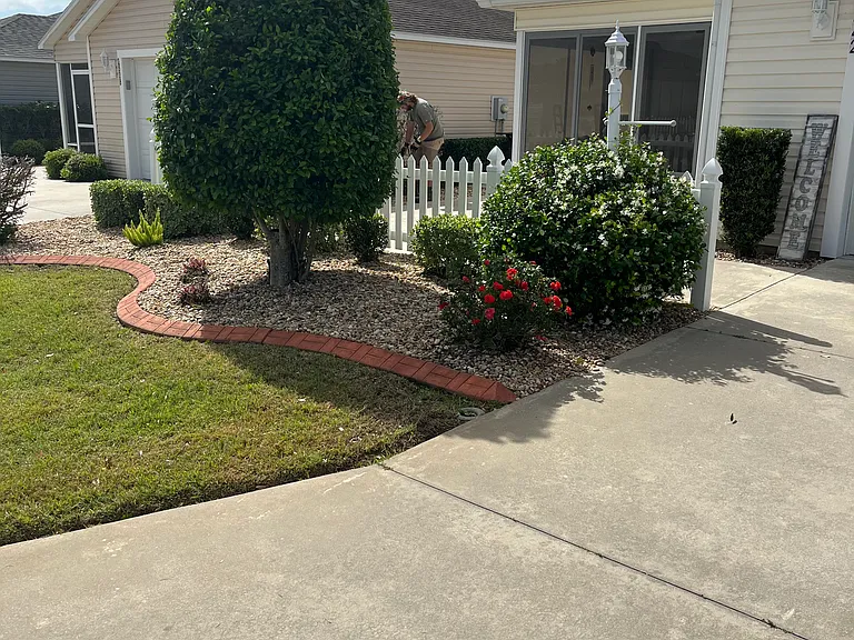 Bayport Pl — Photo 13