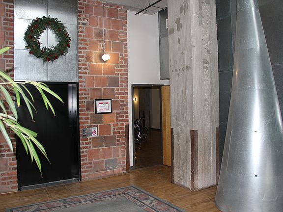 3rd image of 100 Market St Unit 113