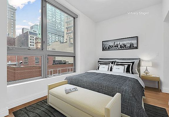4th image of 143 W 30th St APT 14B